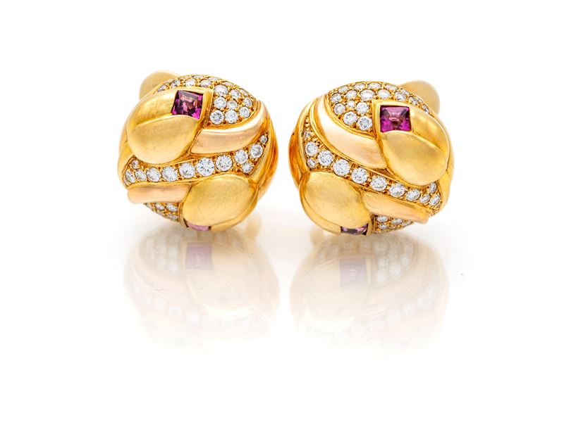 Bulgari, Orecchini in Oro, Brillanti ed Ametista