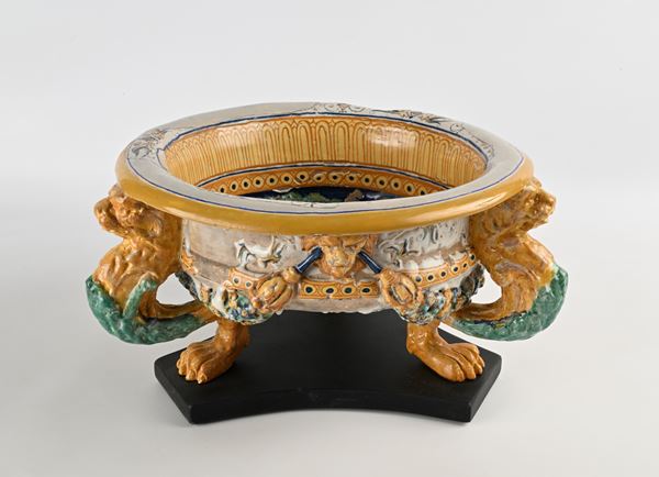 Rinfrescatoio istoriato in maiolica policroma, Urbino, metà XVI secolo