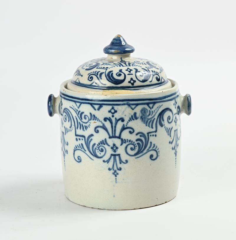 Scatola cilindrica con coperchio in ceramica, Talavera, Spagna
