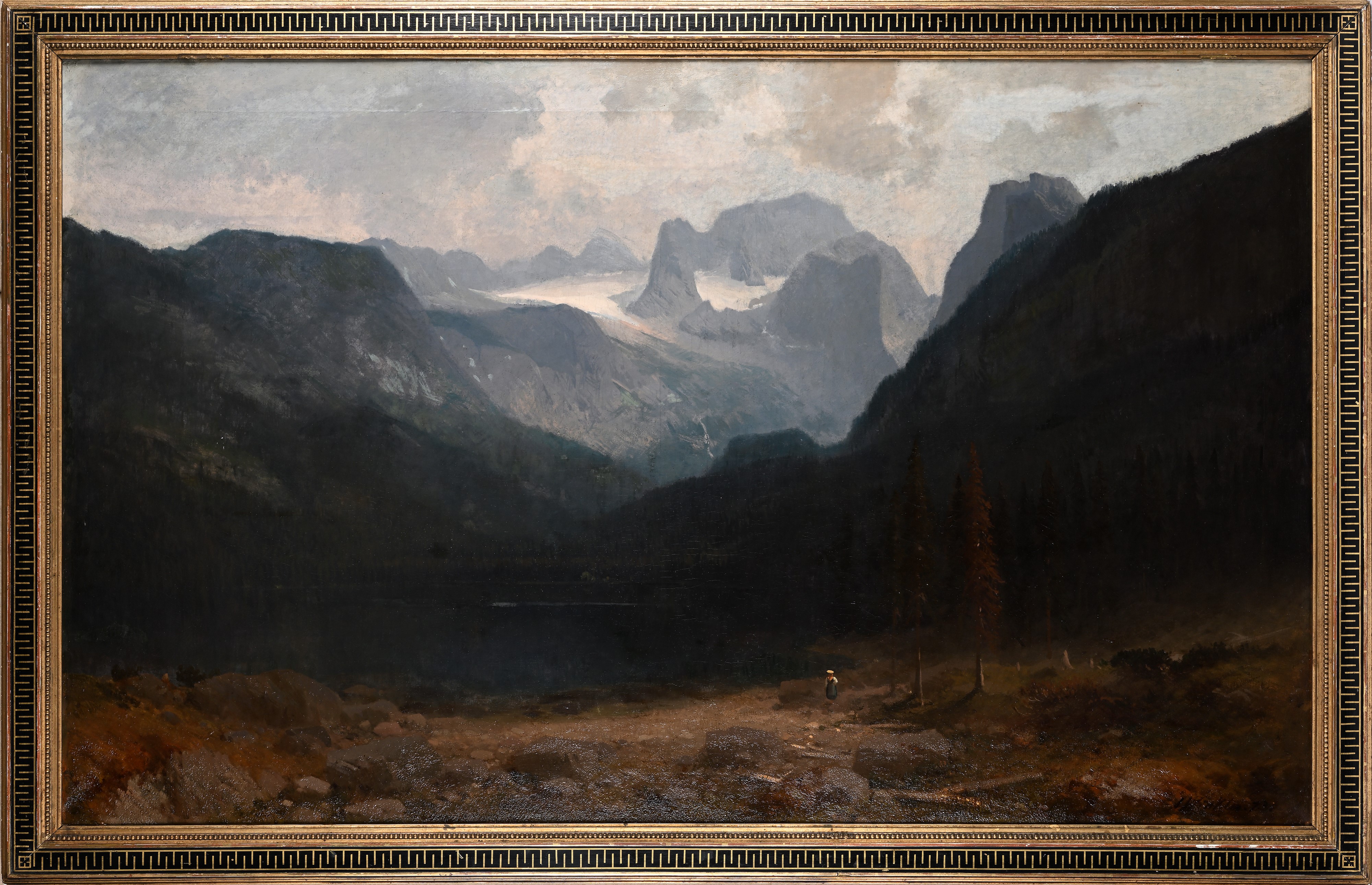 Lago e valle in alta montagna