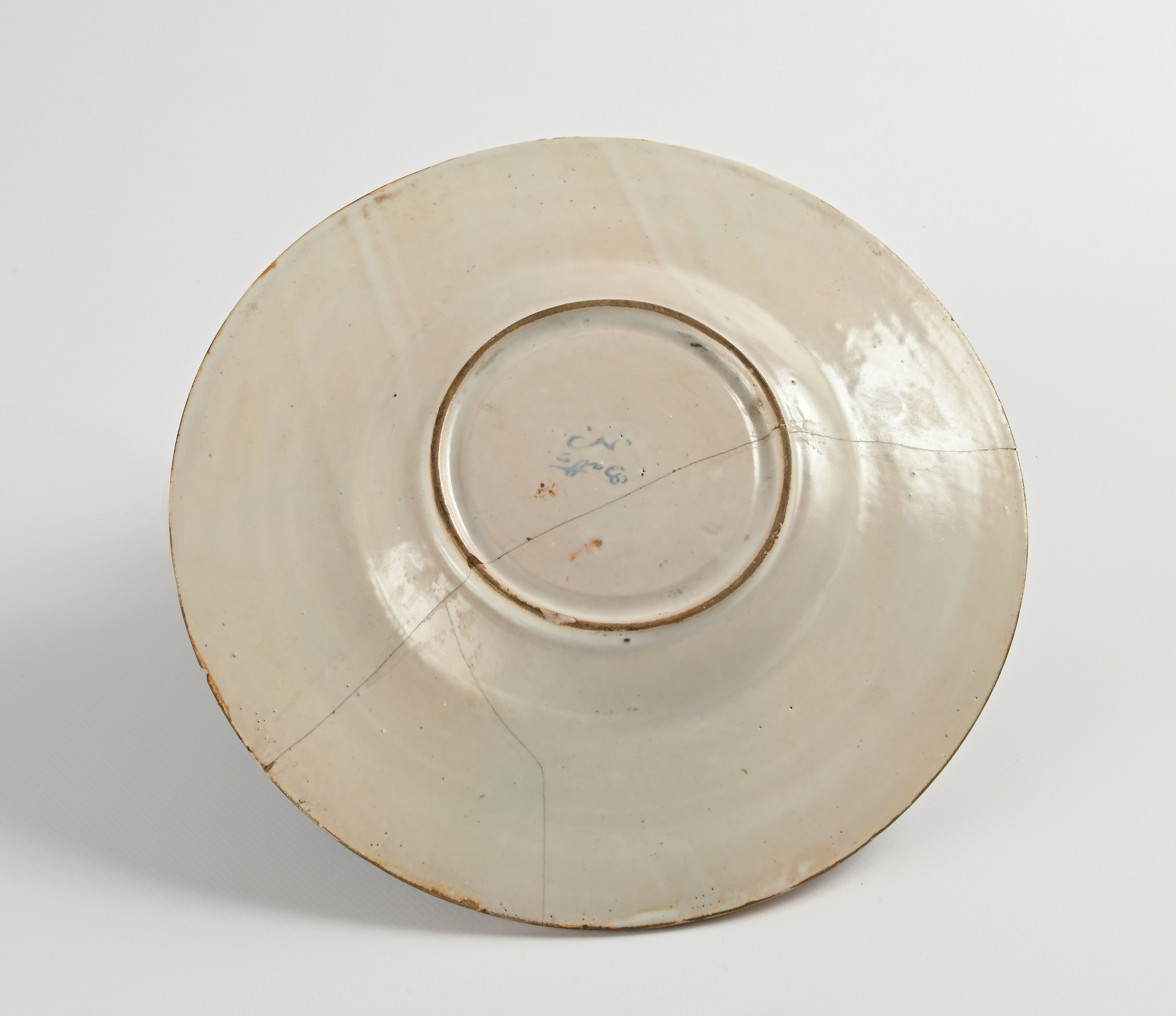 Piatto fondo in maiolica policroma, XX secolo