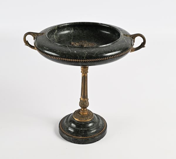 Alzata in marmo verde e bronzo dorato, fine del XIX secolo