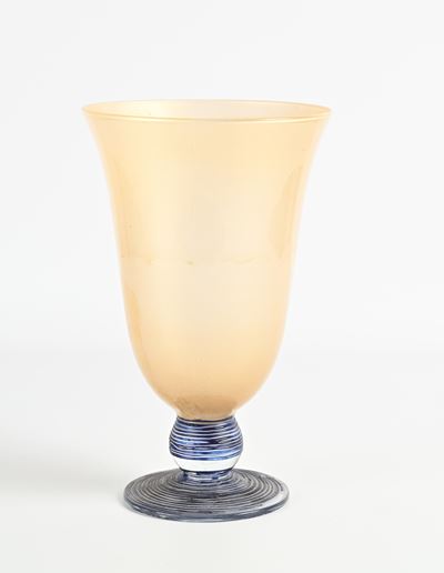 Vaso a Calice in Vetro Satinato All'interno Fondo Oro