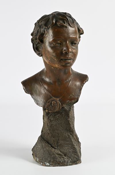 Busto di fanciullo in terracotta, altezza cm 45