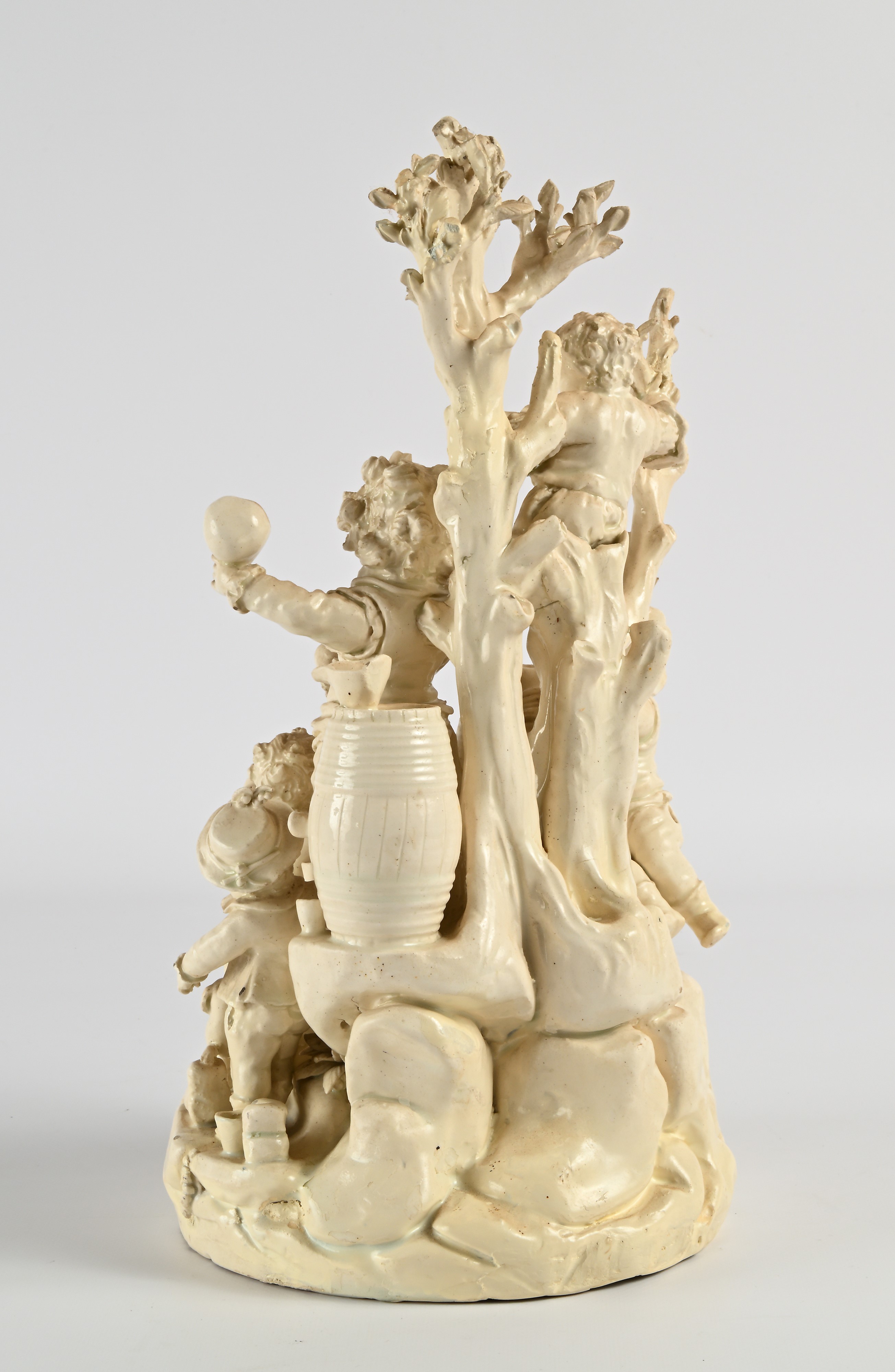 Gruppo in maiolica bianca, manifattura di Antonio Agostinelli, Nove di Bassano, XIX secolo