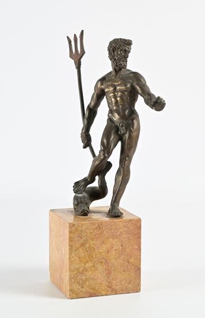 Scultore del XX secolo, Figura di Nettuno in bronzo con base in marmo