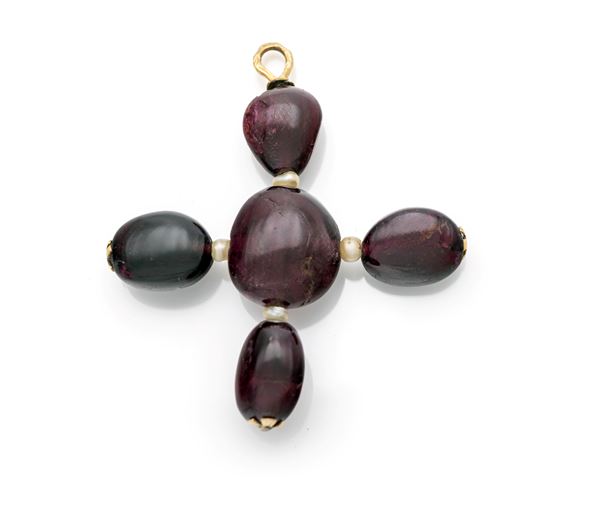 Croce antica in granati, oro e perle naturali