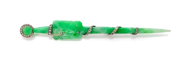 Spillone in oro, giada e diamanti