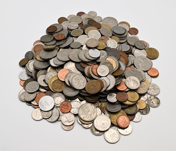 Lotto monete metallo vile Europa ed Oltremare