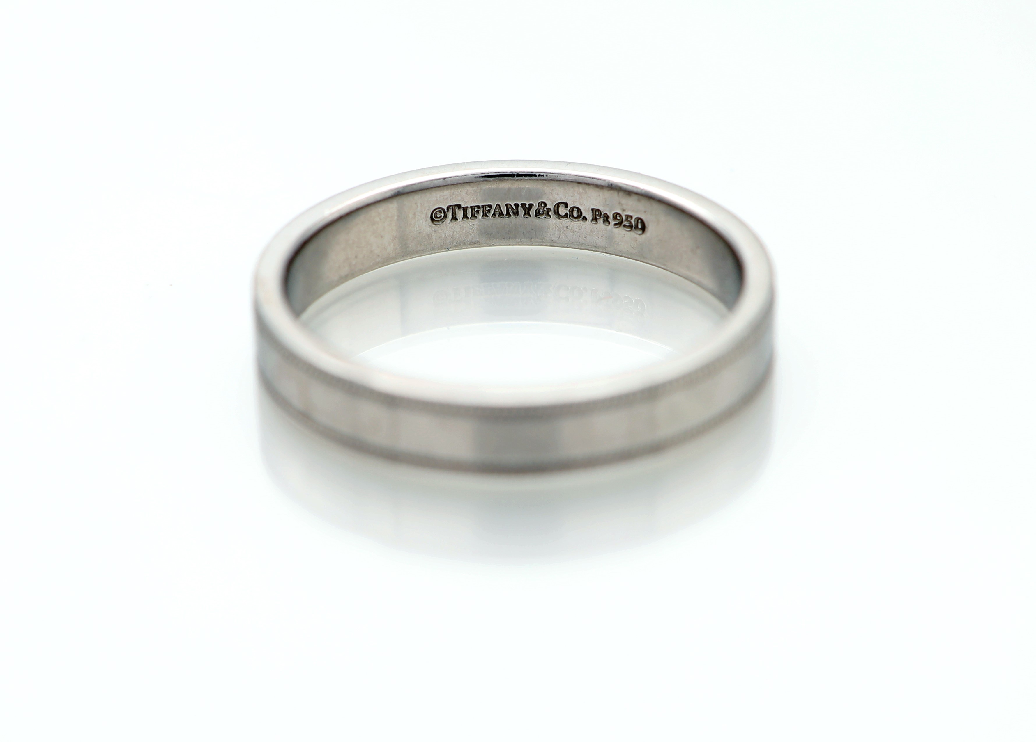 Tiffany, fede in platino