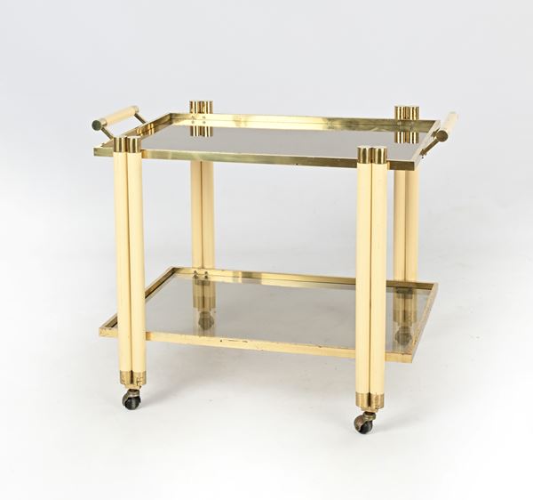 Carrello in ottone con piani in vetro