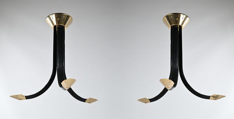 Coppia di lampadari a tre luci prod. Comelit