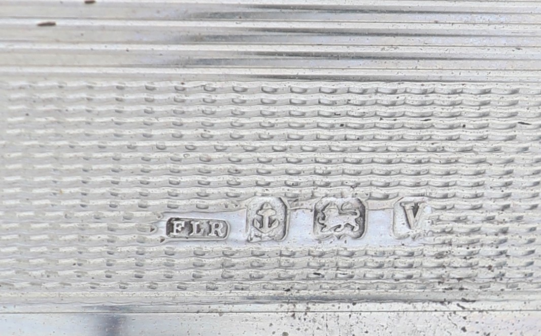 Portasigarette in argento, Birmingham, 1945