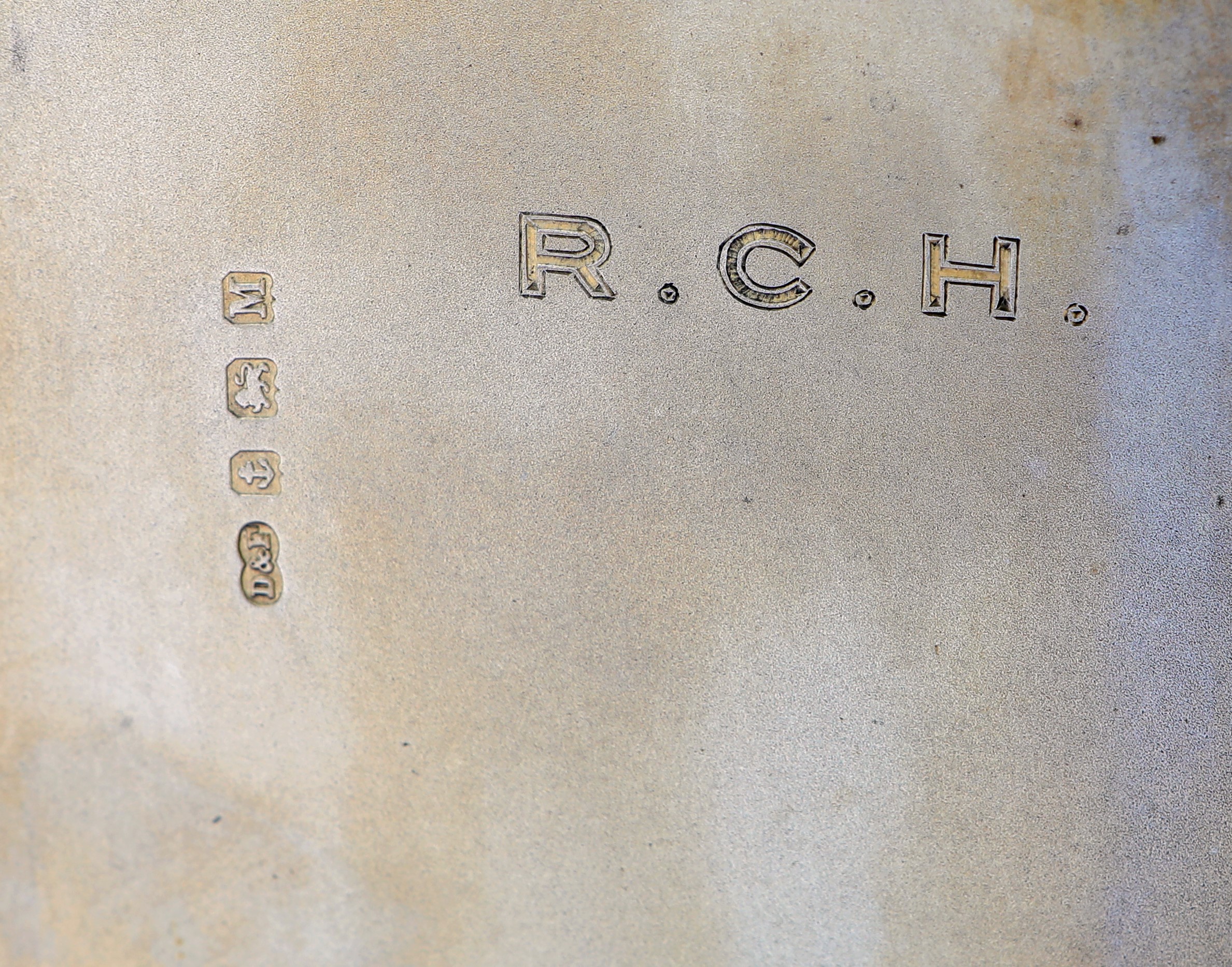 Portasigarette in argento, Birmingham 1936