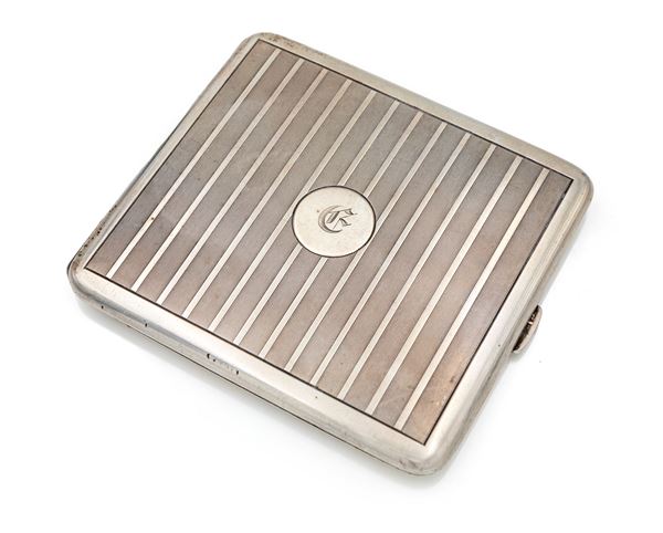 Portasigarette da tasca in argento, Londra 1919