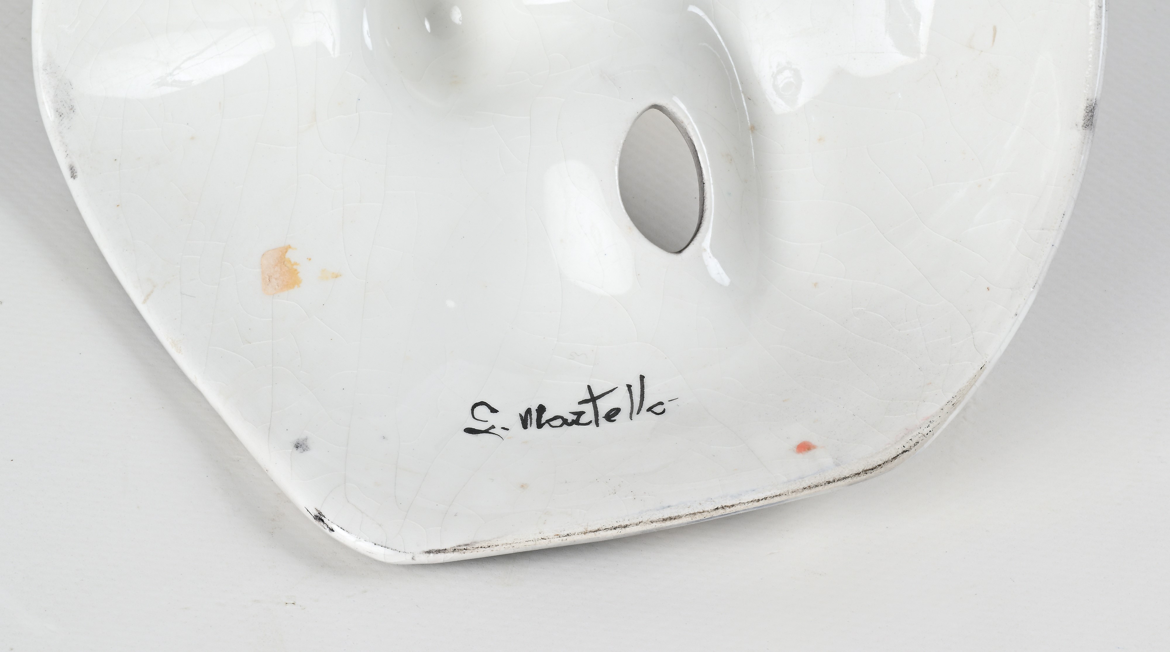 Lotto di una Boccetta, una Maschera ed un Asinello in Ceramica Smaltata Dipinta