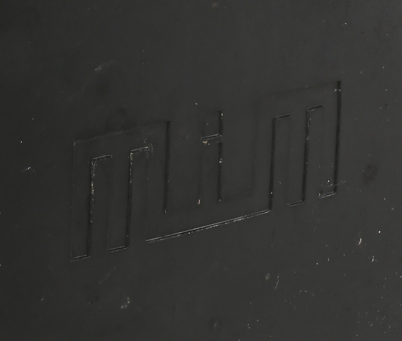 Sgabello in plexiglass nero, prod. Mim, Italia