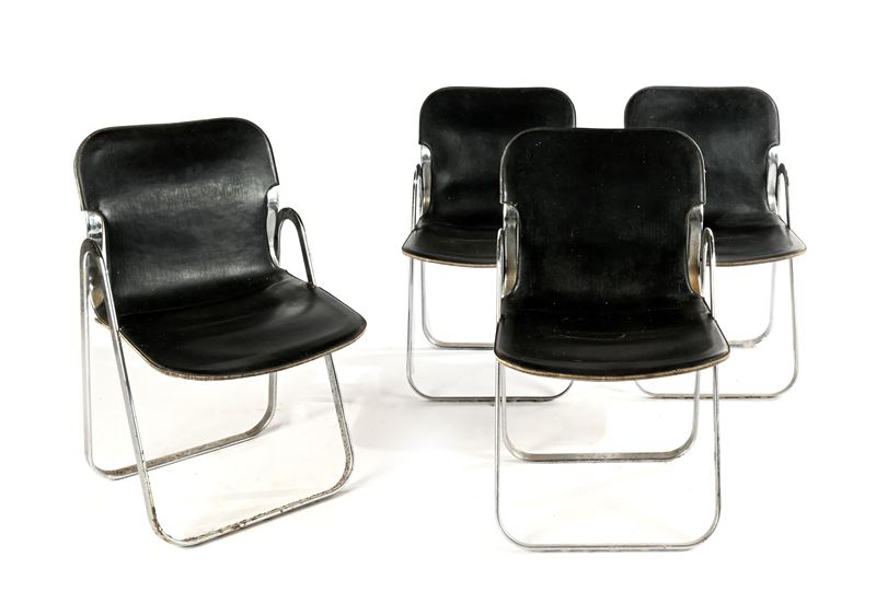 Lotto di 4 sedie in metallo cromato e cuoio nero