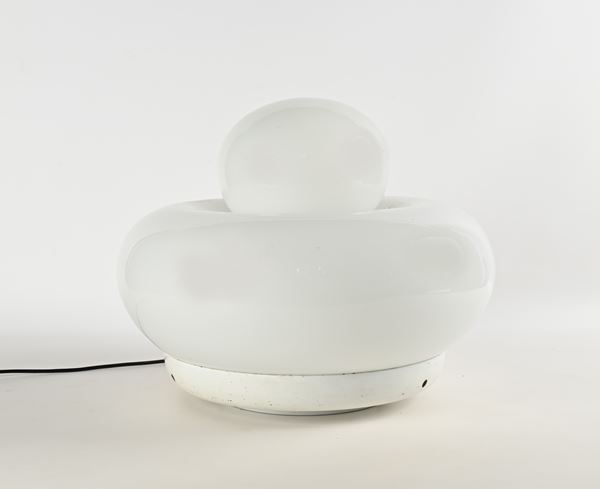 Giuliana Gramigna - Lampada modello Electra, produzione Artemide