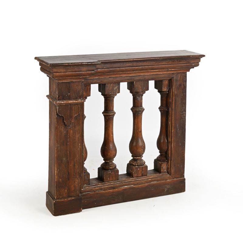 Parte di balaustra in legno patinato