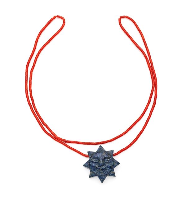 Collana in corallo e lapis