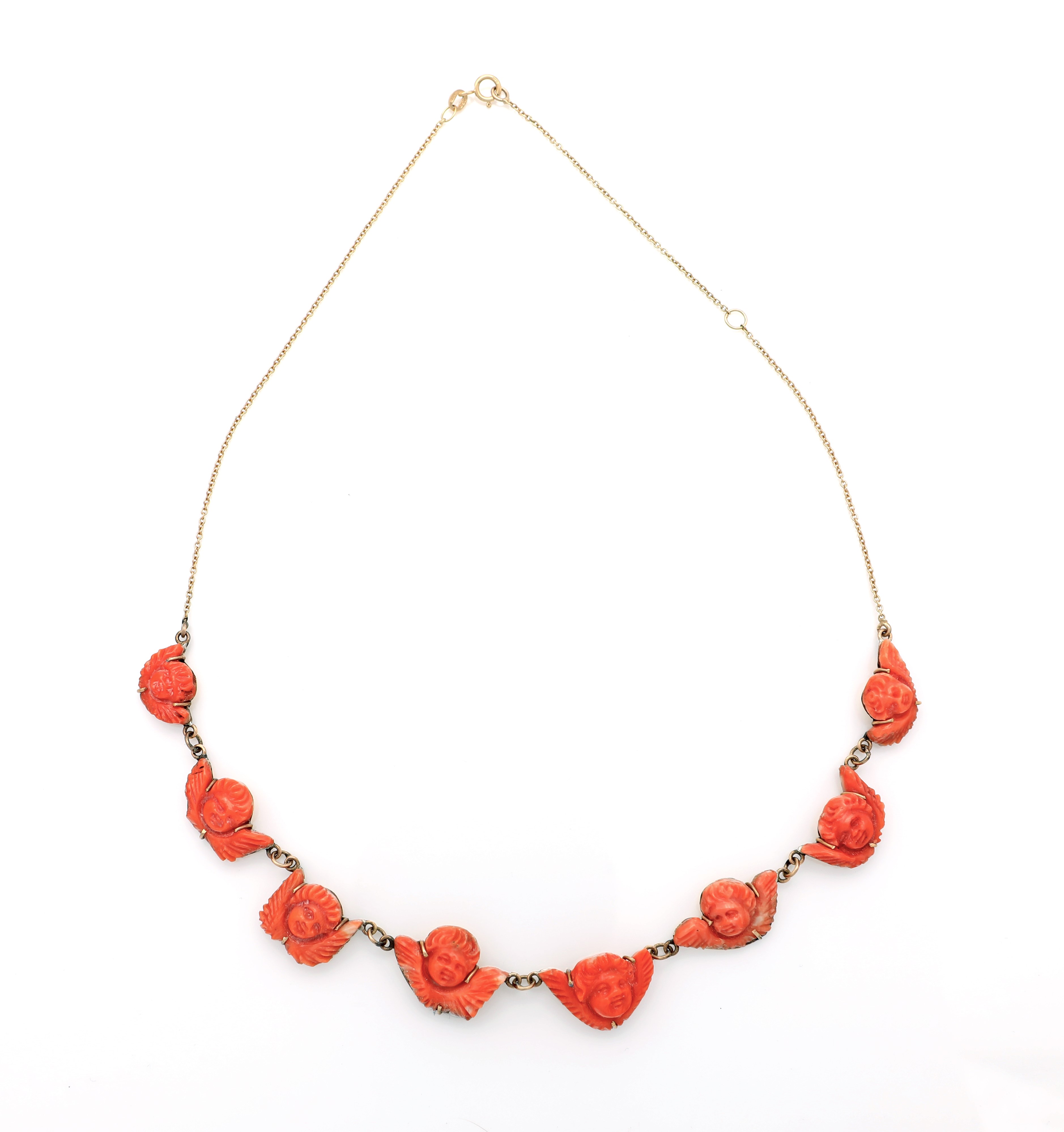 Collana antica in oro e corallo