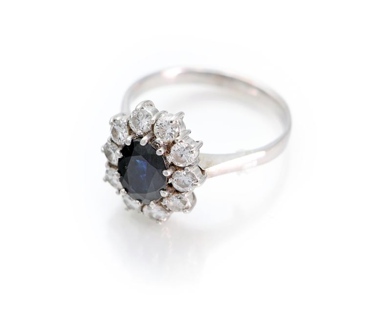 Anello in Oro, Zaffiro e Brillanti