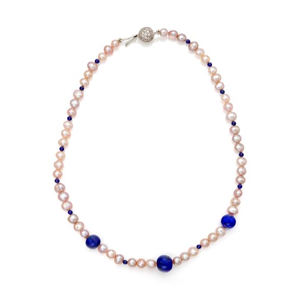 Collana in perle, lapislazzuli e oro