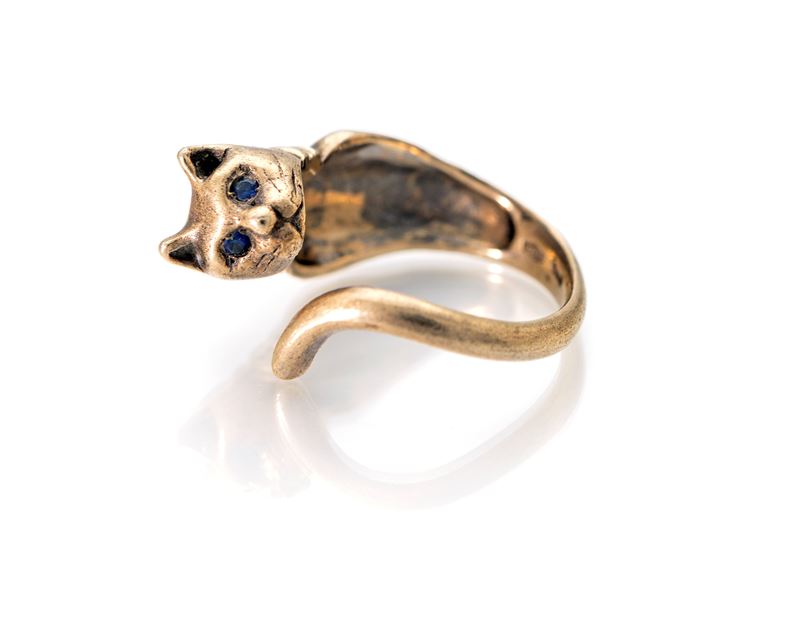 Anello Raffigurante Gatto in Oro