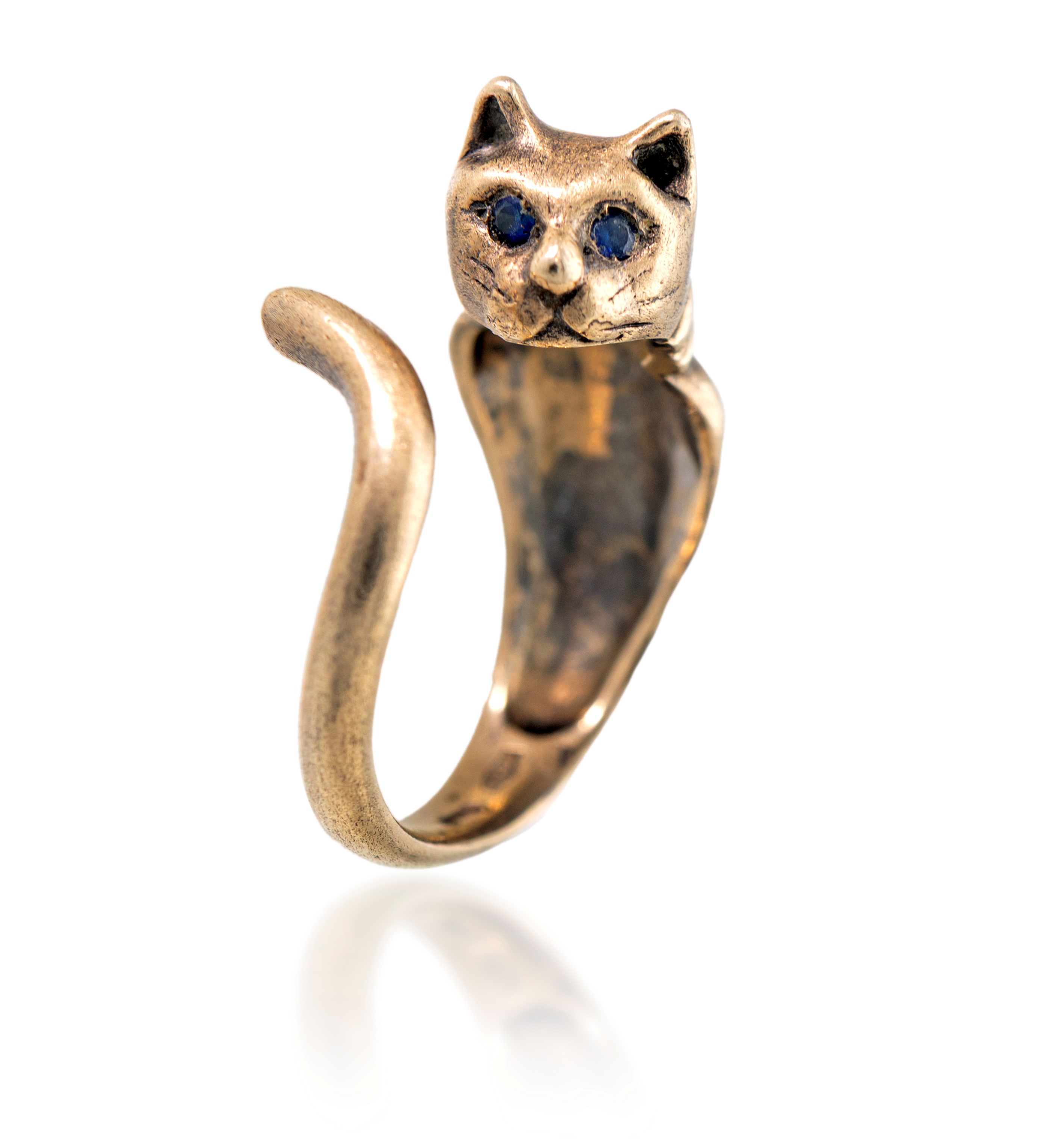 Anello Raffigurante Gatto in Oro