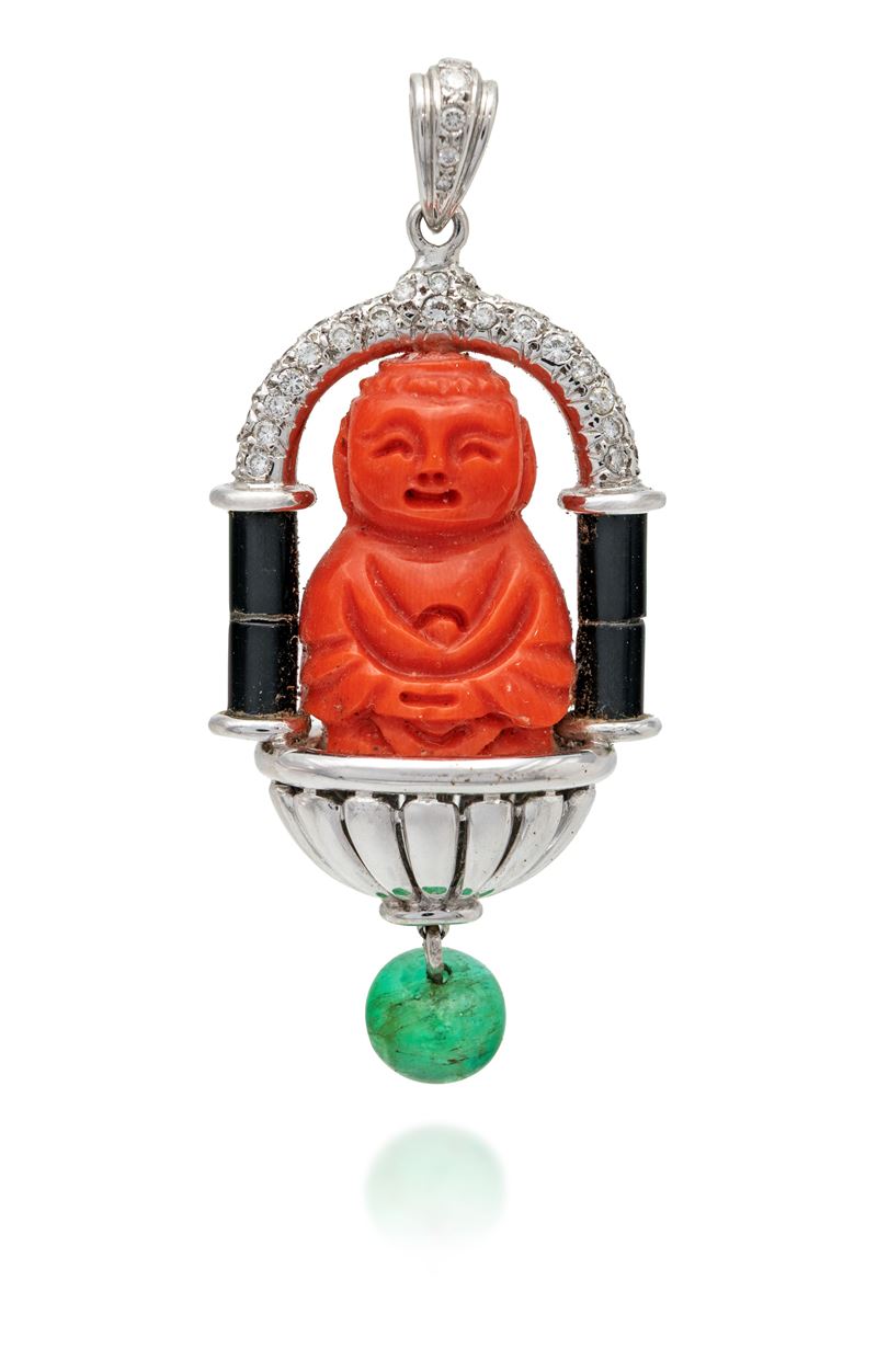 Pendente in oro, corallo, brillanti, onice, smeraldo