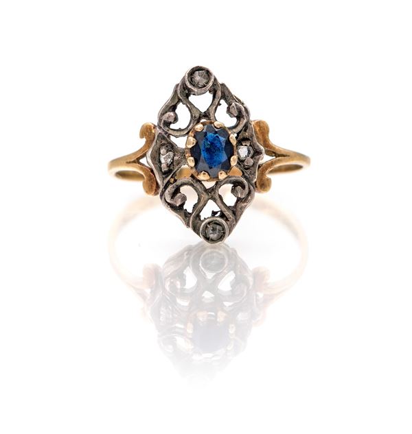 Anello antico in oro, argento, zaffiro e diamanti