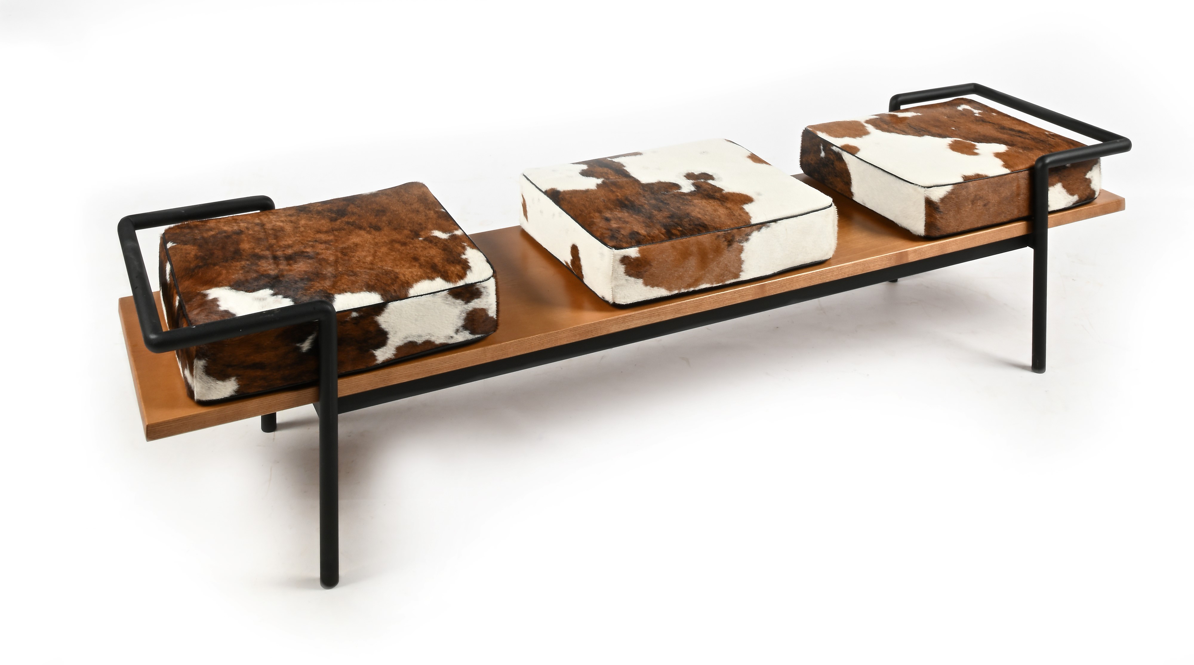 Panca mod. T904 produzione Poltrona Frau