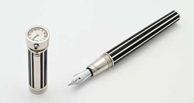 Cartier, Penna Stilografica Limited Edition ST190007, metallo placcato platino e lacca nera con o...