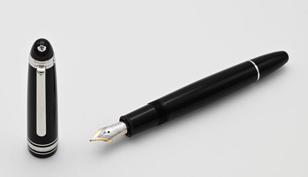 Montblanc Meisterstuck Diamond Classique (Mod. 23795) - Penna Stilografica in resina nera con particolari in metallo placcato in platino e diamante naturale nel cappuccio  - Asta ASTA A TEMPO - Penne e Accessori da Scrivania - Casa d'Aste Arcadia