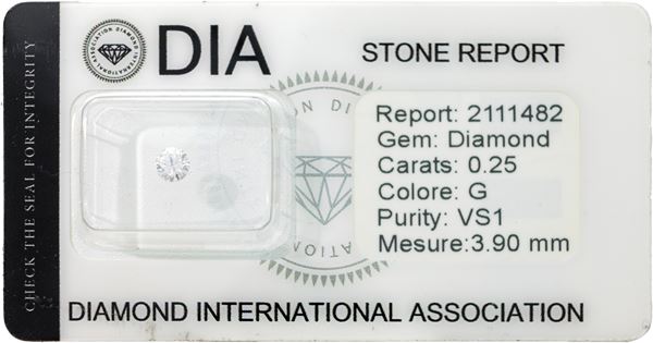 Diamante solitario in blister