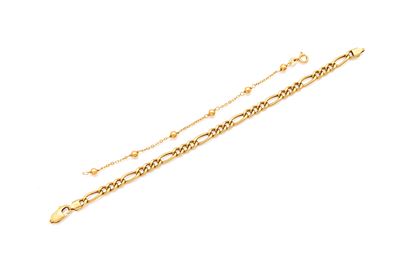 Coppia di bracciali in oro giallo 750, lunghezza cm 14 e cm 18