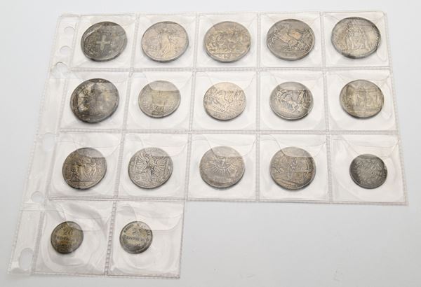 Lotto monete: Regno d'Italia 1 Lira Valore 1863M, 2 pezzi da 20 Cts Valore 1863M Vittorio Emanuele II, 2 Lire 1883 Umberto I; 2 Lire 1911 e 1916, 1 Lira 1913 e 1915, 10 Lire 1927, 5 Lire 1927 e 1936, 5 Lek 1939 Vittorio Emanuele III; San Marino 10 Lire 1932, 5 Lire 1931; Città del Vaticano 10 Lire 1935 Pio XI, 5 Lire Sede Vacante 1939; Stato Pontificio 10 Soldi 1868 XXIII