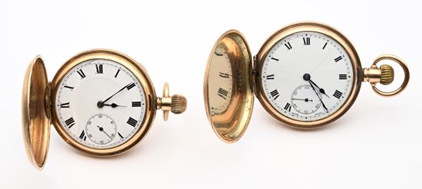 2 Orologi da tasca a savonette con scappamento ad ancora remontoir con meccanica svizzera da uomo con casse in metallo placcato in oro giallo (Amrok U.S.A. e Dennison Watch U.K.)  (fine XIX secolo)  - Auction Time Auction - Pocket Watches - Casa d'Aste Arcadia