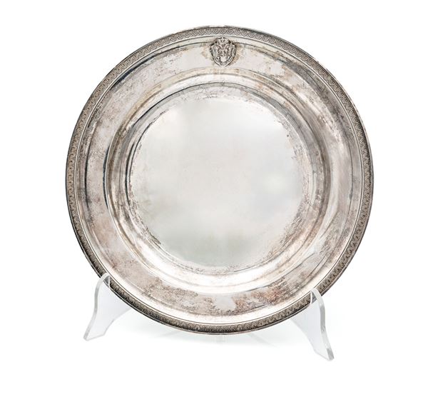 Piatto circolare in argento
