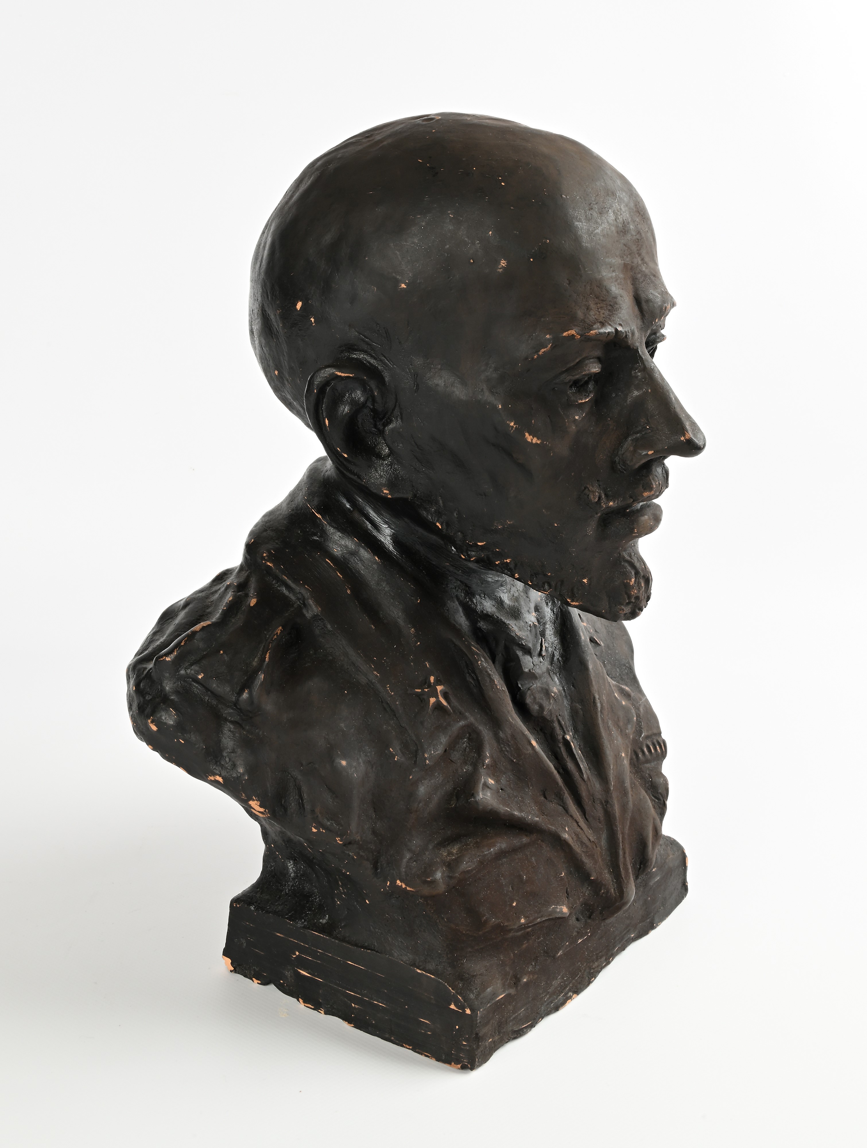 Ritratto mezzobusto di Gabriele D'Annunzio
