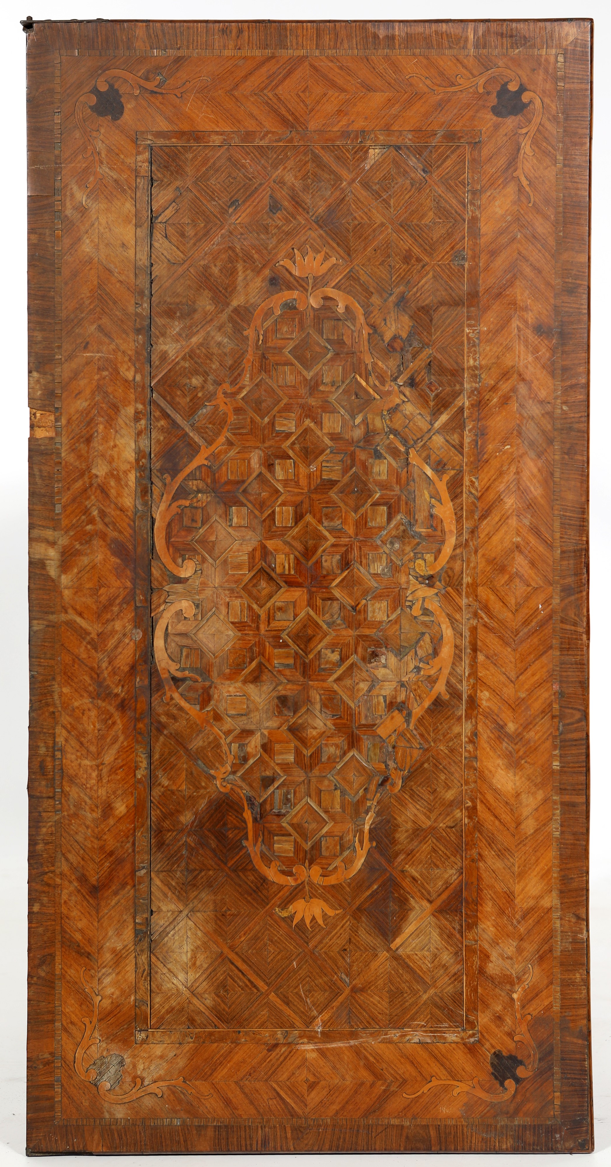 Tavolo da gioco in legno intarsiato con piano a libretto