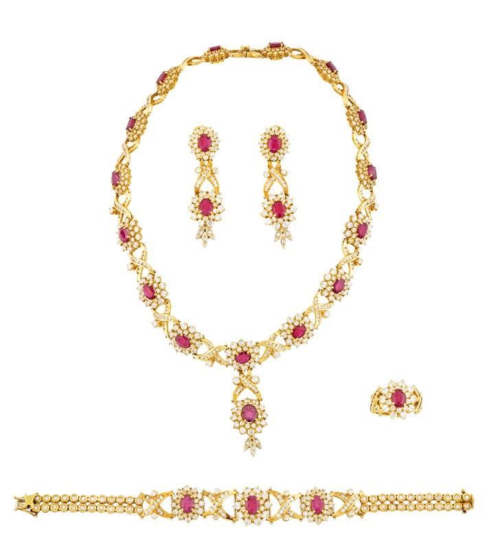 Parure in Oro Giallo con Rubini e Brillanti