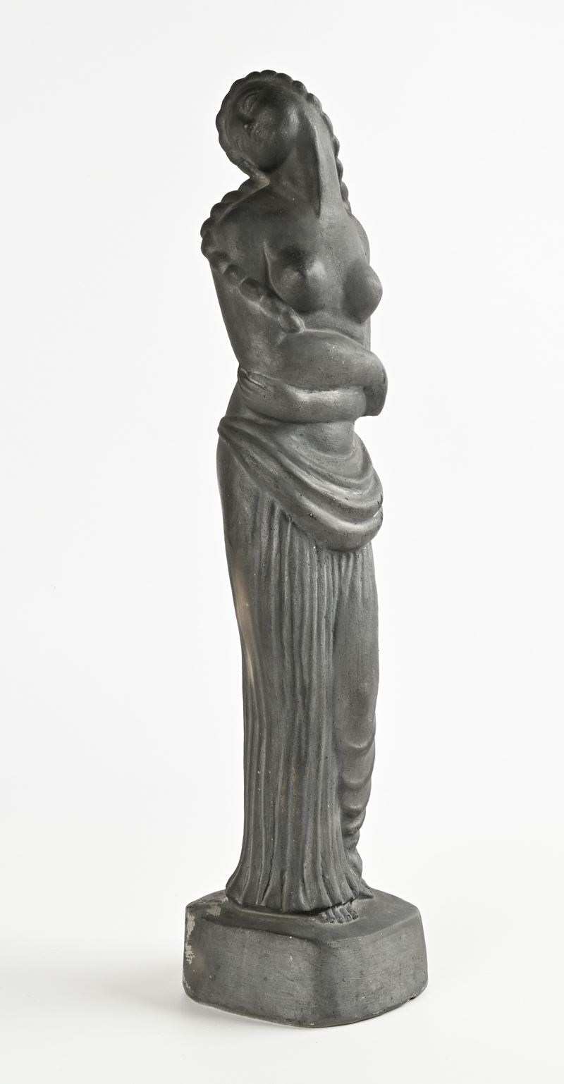 Fidel Aguilar - La noia de la trena, scultura in terracotta