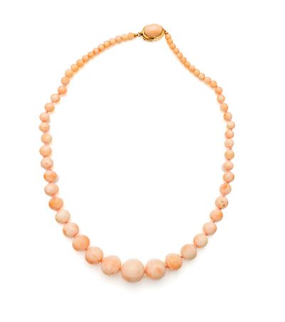 Collana in corallo rosa e oro giallo 750/000