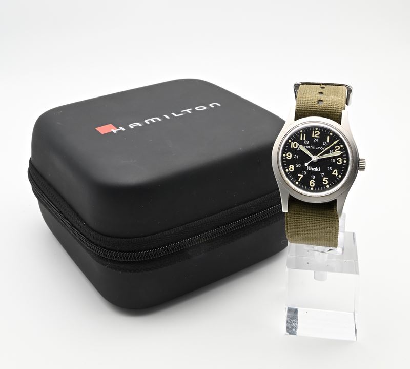 Hamilton Khaki 9415A - Orologio da polso da uomo a carica manuale in acciaio satinato. Lancette e...