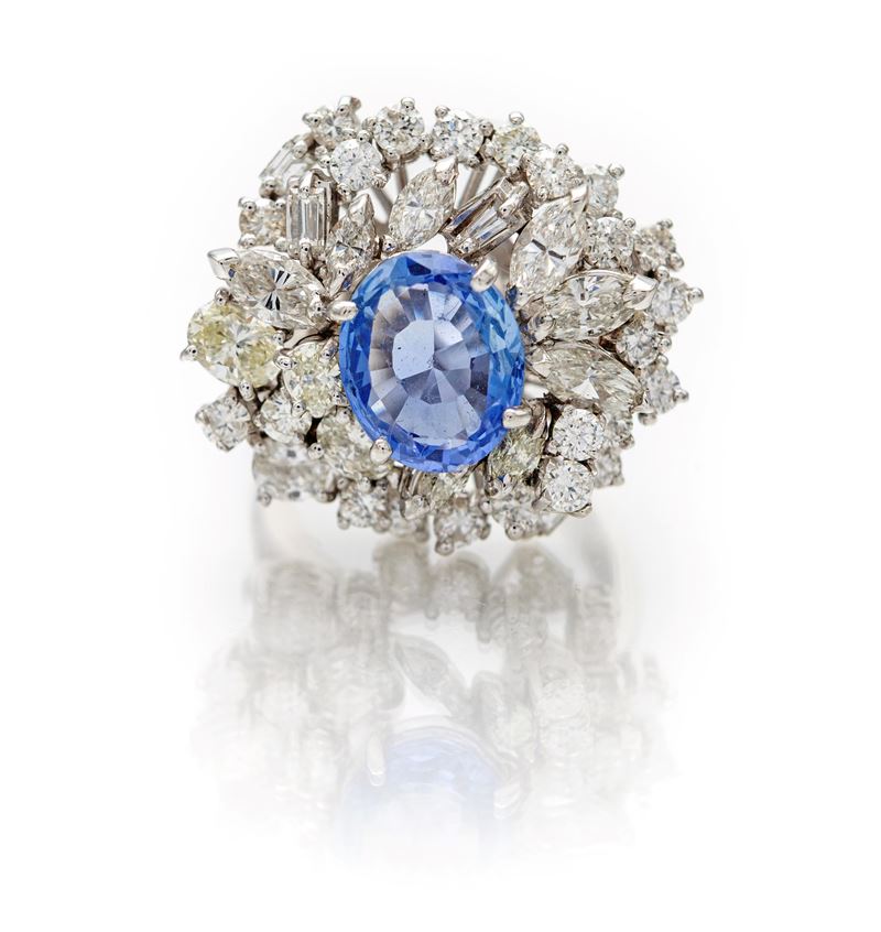 Anello a fiore in oro, brillanti e zaffiro