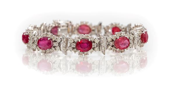 Bracciale in oro, rubini e brillanti