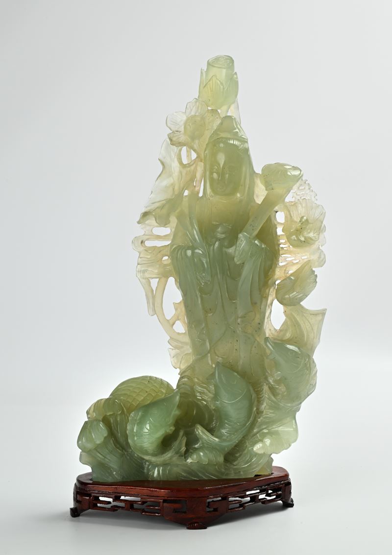 Grande intaglio in giada, seconda metà del XX secolo