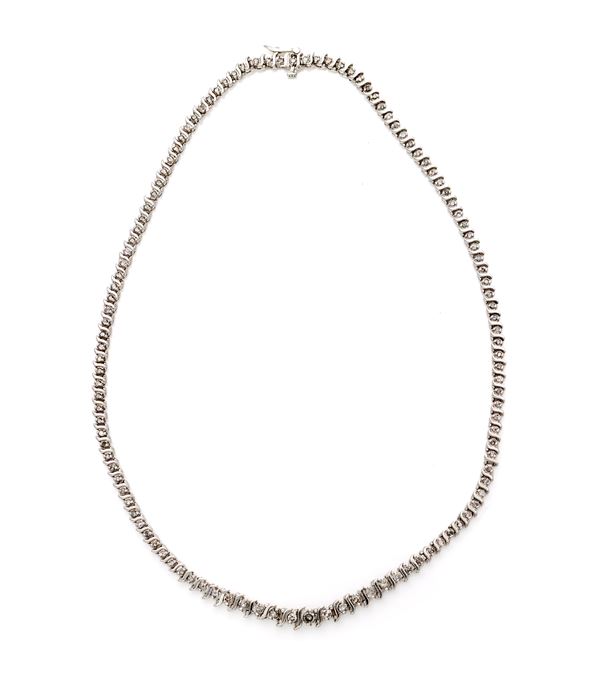 Girocollo tennis in oro e brillanti